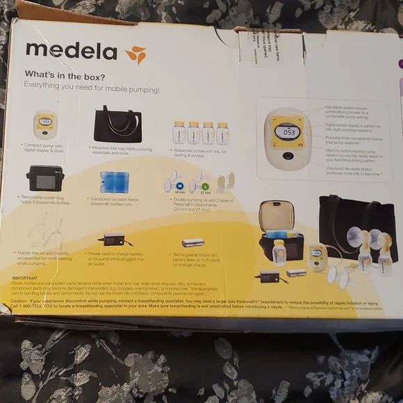 Medela Double Electric Breast Pump - Picture 3 of 5